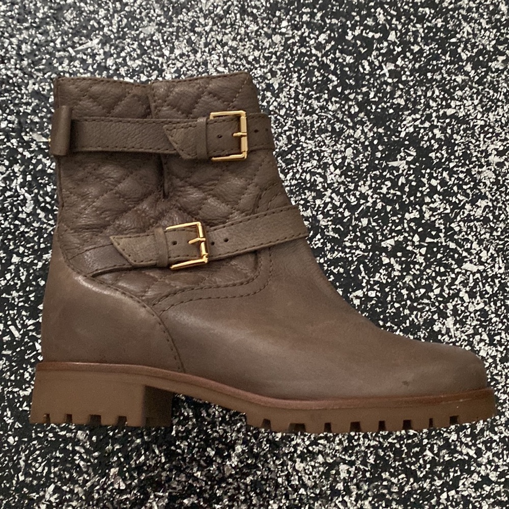 NEW 7W 7 Wide Kate Spade New York Quilted Motorcycle Moto Boots Leather Brown